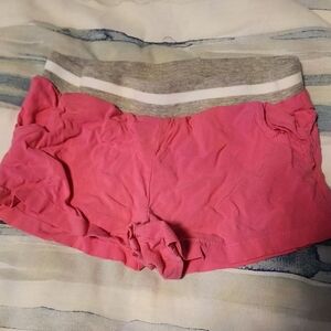 5/25 Crb Shorts Suze 7/8 Pink and Gray Shorts